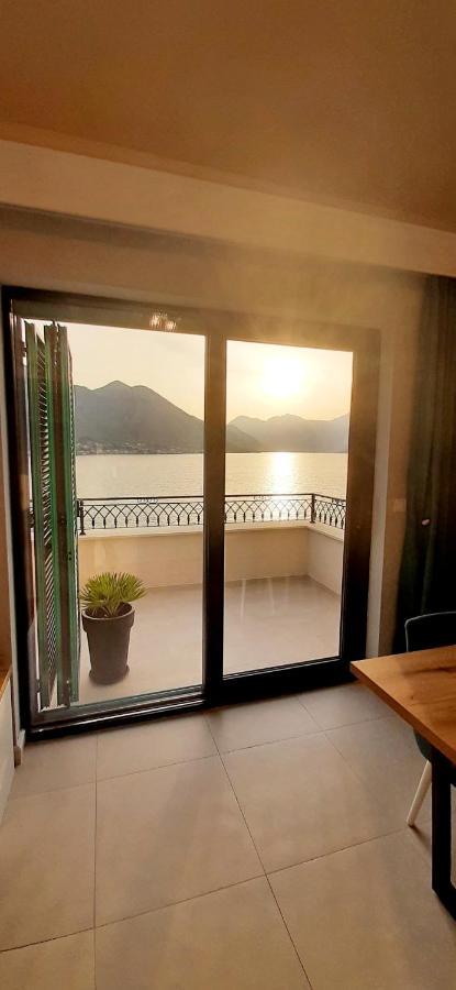 Apartments Boka Blue Dobrota Kotor Exterior photo