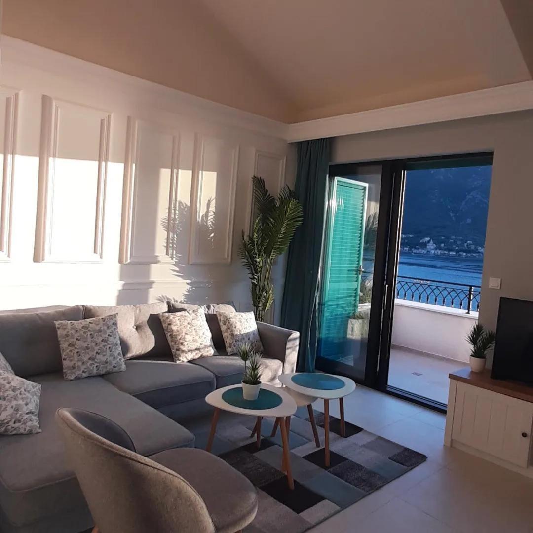 Apartments Boka Blue Dobrota Kotor Exterior photo