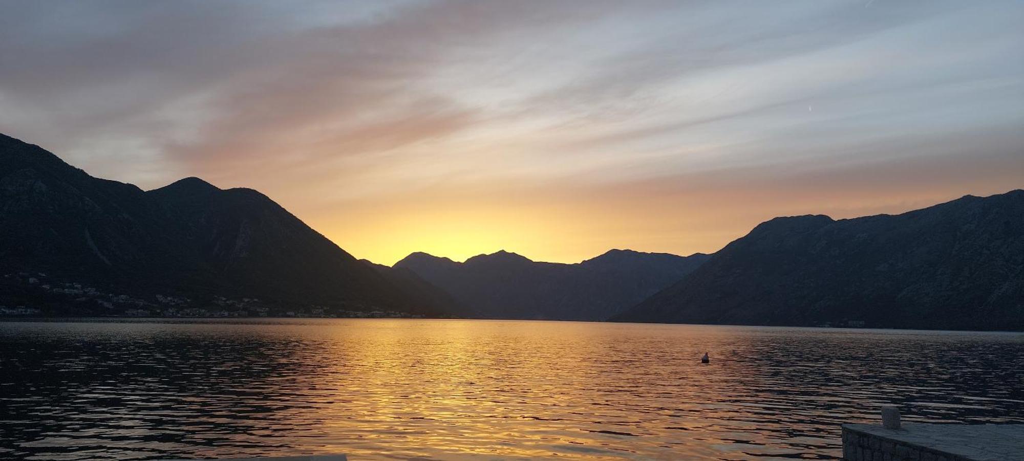 Apartments Boka Blue Dobrota Kotor Exterior photo