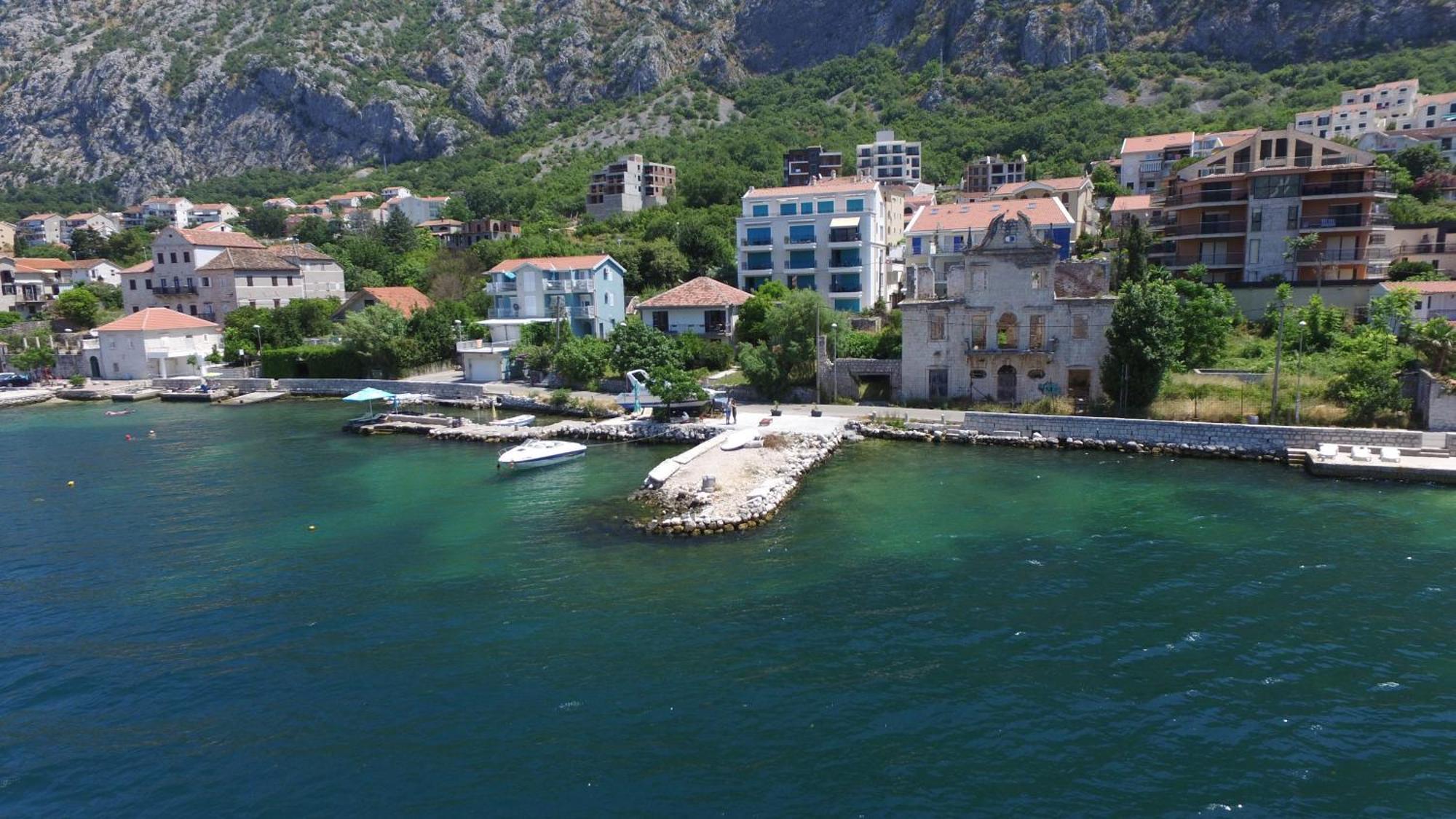Apartments Boka Blue Dobrota Kotor Exterior photo