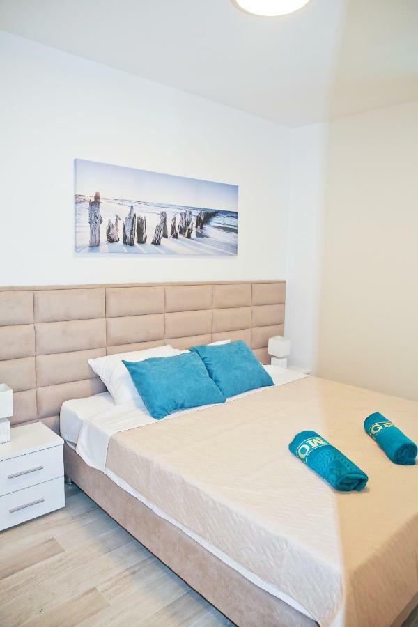Apartments Boka Blue Dobrota Kotor Exterior photo