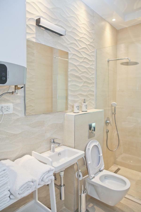 Apartments Boka Blue Dobrota Kotor Exterior photo