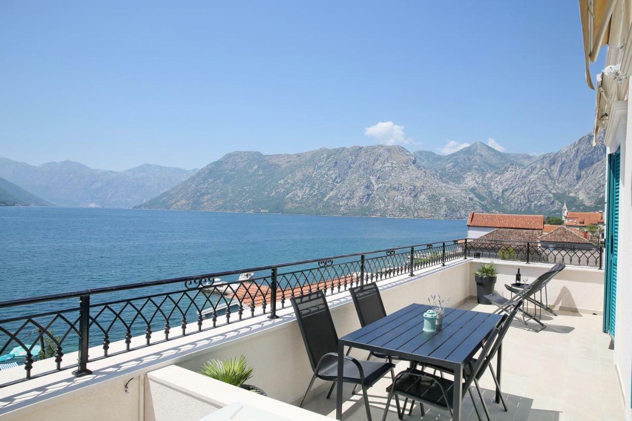 Apartments Boka Blue Dobrota Kotor Exterior photo